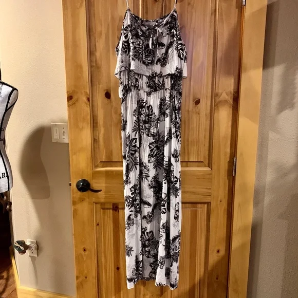 COPY - Sleeveless SILK Maxi Dress NWT sz XL  (2) TWO more IN STOCK - Picture 2 of 9